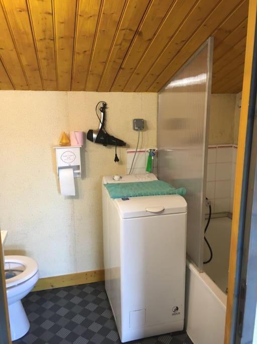 A La 20m Belle Vue Apartment *